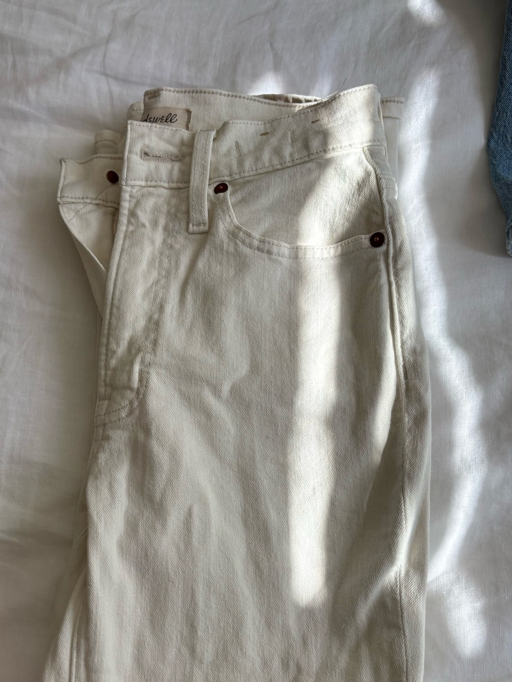 Womens flare Leg Jeans in Off-White